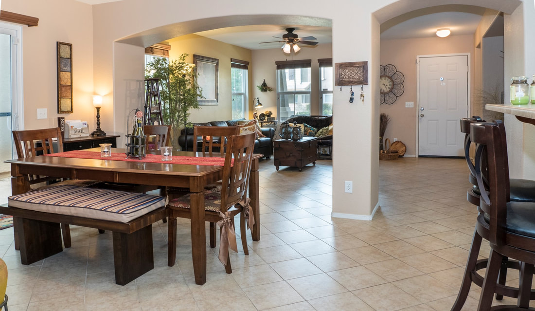 2555 Kenwood Court, Palmdale, CA 93550 - Dining Room (1)