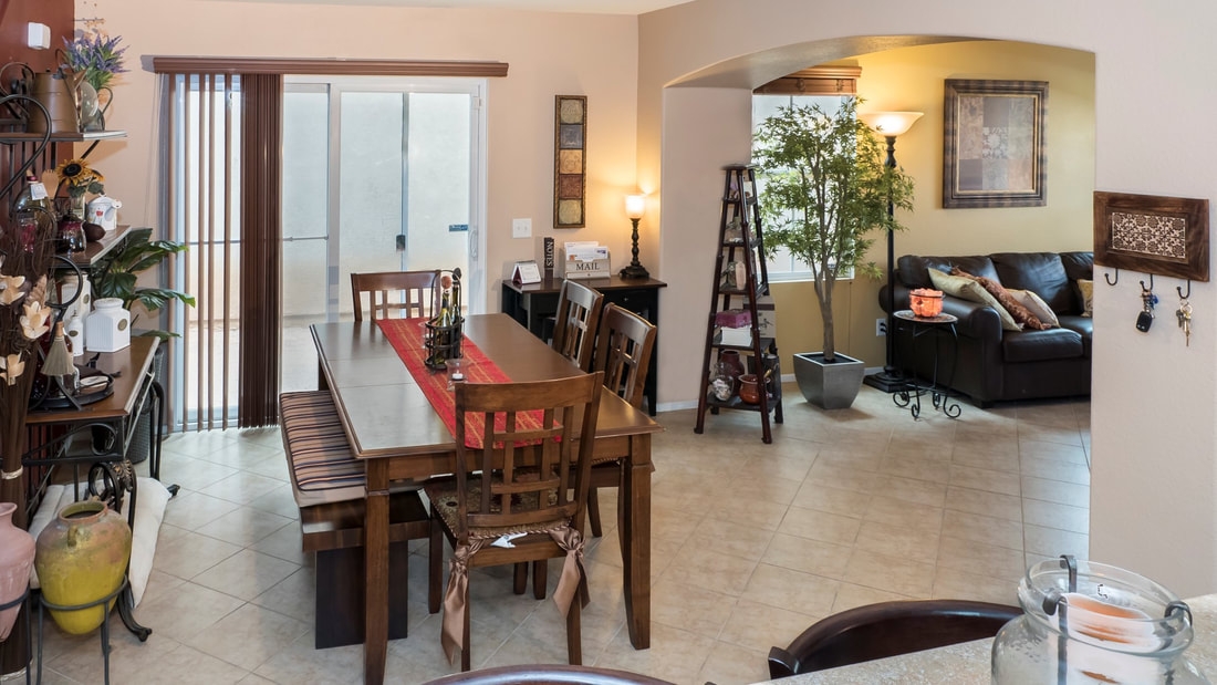 2555 Kenwood Court, Palmdale, CA 93550 - Dining Room (2)