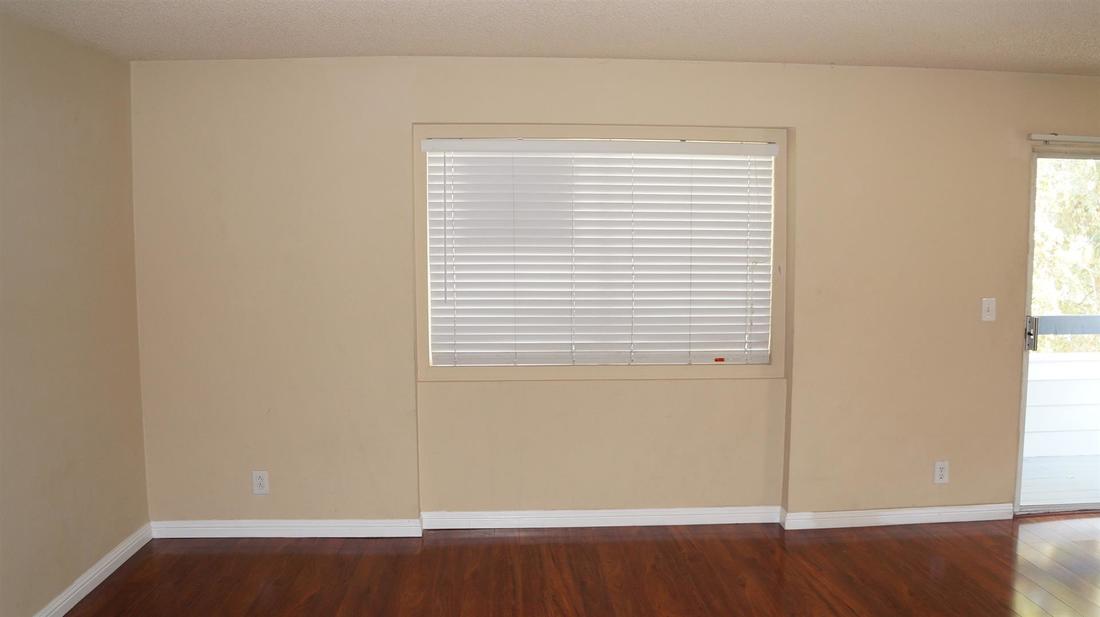 26846 Claudette Street #205, Canyon Country, CA 91351 - Living Room (3)