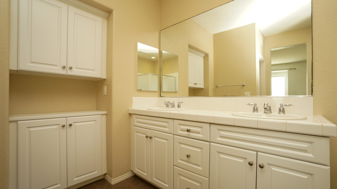 339 Kiawah River Drive, Oxnard, CA 93036 - Main Bathroom 1-1